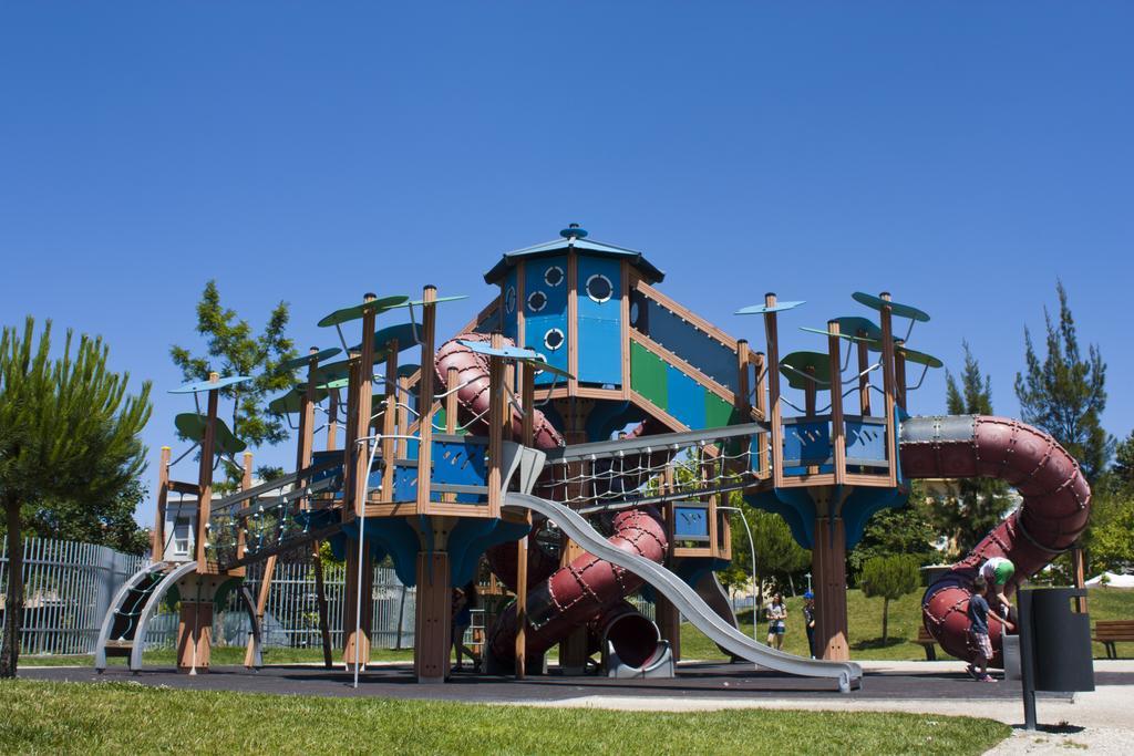 Porto'S City Park & Surf Beach Rooms Matosinhos  Exterior photo